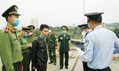Bản tin 8H: Thanh niên Trung Quốc vượt biên thăm người yêu đi cách ly về