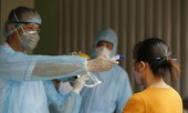 Việt Nam đứng trước nhiều sức ép trong phòng chống COVID-19