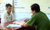 Bắt khẩn cấp thanh niên rạch đùi hàng loạt phụ nữ