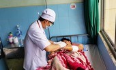 Nam thanh niên cắt tay tự tử ở khách sạn vì chuyện tình buồn