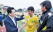 Nhìn lại vụ 'lật kèo' đình đám của Công Vinh với bầu Hiển