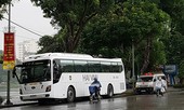 Bãi xe tự phát ngang nhiên “bủa vây” công viên Thống Nhất