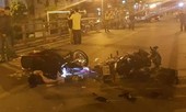 Xe máy đâm nhau kinh hoàng trên cầu vượt, 3 người thương vong