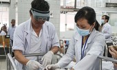 Vợ tố bị chồng tạt axit vào mặt vì ghen tuông