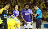 Đánh rơi chiến thắng, HLV Thanh Hóa nói kháy trọng tài