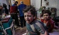 Những khoảnh khắc ám ảnh trong vụ tấn công hóa học ở Syria