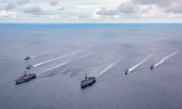 Các tàu chiến Mỹ triển khai tập trận gần Trung Quốc gần đây. (Ảnh: US Navy)