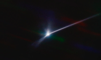 Một vệt bụi dài như sao chổi được tạo nên sau khi tàu vũ trụ của NASA lao vào tiểu hành tinh Dimorphos 