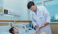 Cô gái trẻ bị căn bệnh hiếm gặp, đau dữ dội nhất khi &apos;đến tháng&apos;