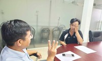 Nam sinh giảm nghiêm trọng thị lực sau phẫu thuật tật khúc xạ tại Bệnh viện Mắt Sài Gòn