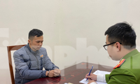 Đối tượng Huy tại cơ quan công an. Ảnh: H.T