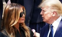 Vì sao bà Melania vắng mặt trong ảnh Giáng sinh nhà ông Trump?