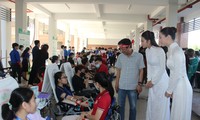 Gần 1.000 sinh viên hưởng ứng Ngày hội hiến máu &apos;Chủ nhật Đỏ&apos; tại trường ĐH KHXH&amp;NV (ĐHQG TP. HCM)