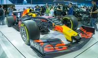 &apos;Mục kích&apos; hai chiếc xe đua F1 tại triển lãm VMS 2019