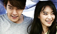 Kim Woo Bin và Shin Min Ah: Mối tình “chị em” thầm lặng nửa thập kỷ khiến cả châu Á ngưỡng mộ “thế mới là yêu“