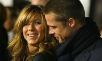 Mẹ của Brad Pitt cầu xin con quay lại với Jennifer Aniston?