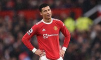 Huyền thoại MU: Ronaldo là tấm gương xấu ở sân Old Trafford