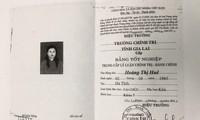 Bà Huê dùng bằng PTTH giả để học, lấy bằng Trung cấp lý luận chính trị
