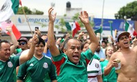 Nhiều CĐV Mexico bị fan Argentina đánh vì xúc phạm Messi