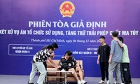 Bất ngờ với những phiên toà diễn ra trong trường học ở TPHCM