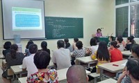 Các khoản thu thường được công bố trong buổi họp phụ huynh đầu năm học. Ảnh minh họa: SK&ĐS