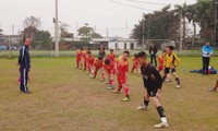 Các cầu thủ U15 Hà Nội hăng say tập luyện với ước mơ sớm tiếp bước đàn anh Quang Hải, Duy Mạnh. Ảnh: Quỳnh Võ 