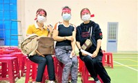 Chủ nhật Đỏ Tây Nguyên: Ba chị em đội mưa, vượt 20 km đi hiến máu