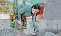Người dân ở khu tái định cư khốn khổ vì 'lịch' cấp nước sạch phập phù