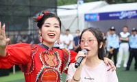 Hà Myo rủ sinh viên hát xẩm ở Ngày thẻ Việt Nam 2023 