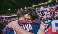 Edinson Cavani và Thiago Silva sẽ rời Paris SG sau mùa giải này.