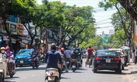 Nhịp sống của Đà Nẵng đang dần sôi động trở lại sau khi thành phố nới lỏng các biện pháp giãn cách xã hội trong phòng chống dịch bệnh Ảnh: Nguyễn Thành