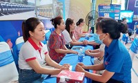 Nhiều cơ hội việc làm tại ngày hội thanh niên công nhân ở Đắk Lắk