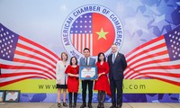 Herbalife Việt Nam vinh dự nhận Giải Thưởng Trách Nhiệm Xã Hội Doanh Nghiệp 2020