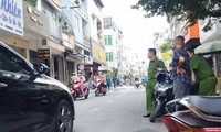 Thanh niên khoả thân rượt chém hàng loạt người ở TPHCM rồi tự sát