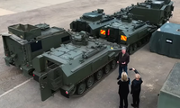 Cựu Tổng thống Ukraine mua hàng chục xe bọc thép Spartan cho quân đội 