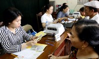 Người nghỉ hưu nhận 2 tháng lương dịp Tết Nguyên đán