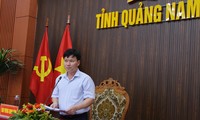 Ngộ độc bánh mì Phượng, sâm giả, miễn nhiệm chức danh cựu Phó chủ tịch Trần Văn Tân làm nóng họp báo