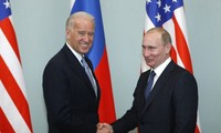 THẾ GIỚI 24H: Ông Biden &apos;bắt tay&apos; với ông Putin gia hạn Hiệp ước START mới