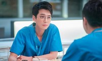 Hospital Playlist: Cứ ngỡ là &quot;chúa sơn lâm&quot;, hóa ra Jun Wan chỉ là &quot;hổ giấy&quot; đáng yêu