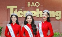Ngắm nhan sắc rực rỡ của Top 3 Miss World Vietnam 2022 trong tà áo dài đỏ