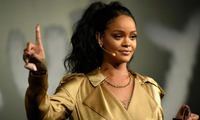 Rihanna - tỉ phú tự thân trẻ nhất nước Mỹ: Giàu cỡ này bảo sao chẳng mặn mà ca hát!