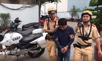 Phạm Hồng Long bị CSGT truy bắt sau khi gây ra vụ cướp.