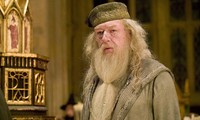 Cụ Dumbledore Michael Gambon của loạt phim &quot;Harry Potter&quot; qua đời ở tuổi 82