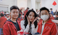 Chủ nhật Đỏ 2023: Nhiều sinh viên có mặt từ sớm, lần đầu hiến máu nhưng không lo lắng
