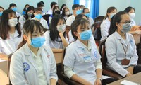Lập đội hình 200 sinh viên Y dược, bác sỹ trẻ hỗ trợ phòng, chống dịch 