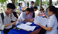Nhiều trường ĐH ở TPHCM công bố điểm trúng tuyển học bạ, tuyển thẳng