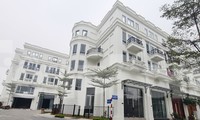 Lại rộ khu biệt thự, liền kề tại Hà Nội &apos;bóp méo&apos; quy hoạch 