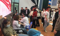 Hàng nghìn sinh viên trường Đại học Y Dược Thái Bình hiến máu tình nguyện tại Chủ nhật Đỏ