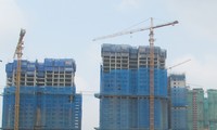 Thị trường căn hộ, văn phòng cho thuê, cung đang vượt cầu Ảnh: Nguyễn Hiền