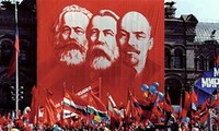 Kỷ niệm 96 năm Cách mạng Tháng Mười Nga